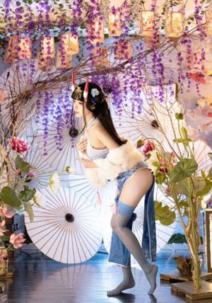善良的妈妈的朋友